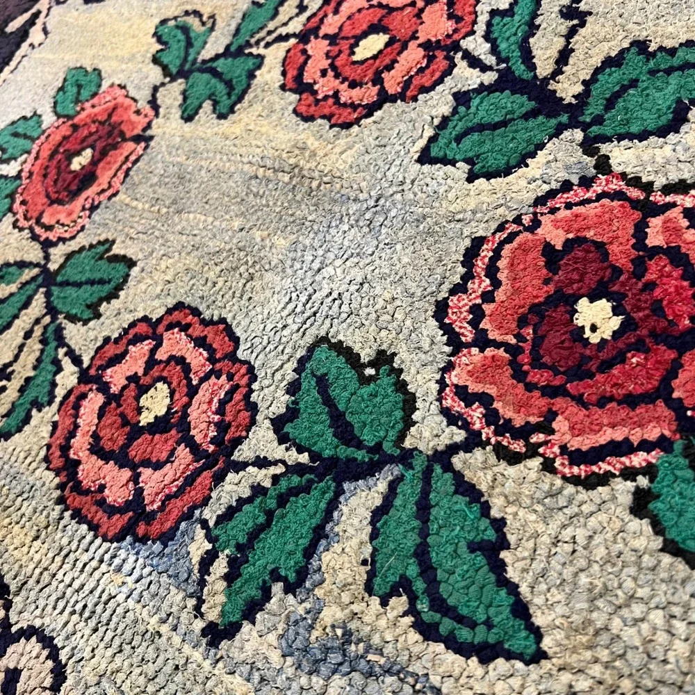 Vintage Hand Hooked Floral Rug | 40